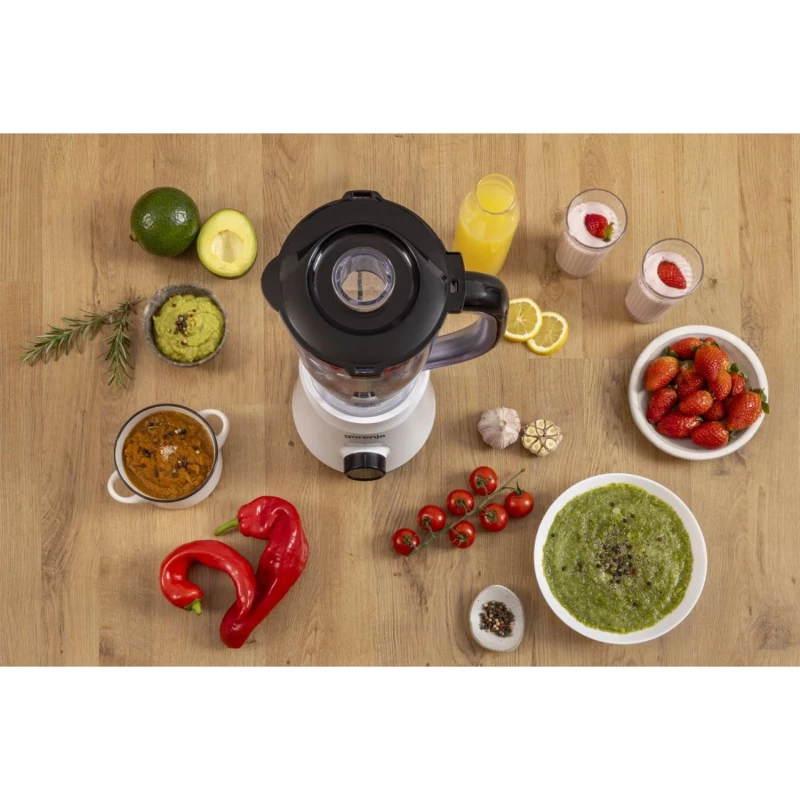 Blender sa posudom zapremine: 1,5l.