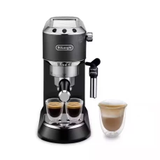 Aparat za espresso kafu sa kapacitetom rezervoara za vodu od: 1,3l.