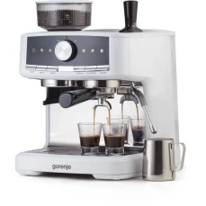 Aparat za espresso kafu sa mogućnošću pripreme 2 šoljice istovremeno.