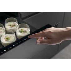 Ugradbena ladica za zagrijavanje sa touch kontrolom.
